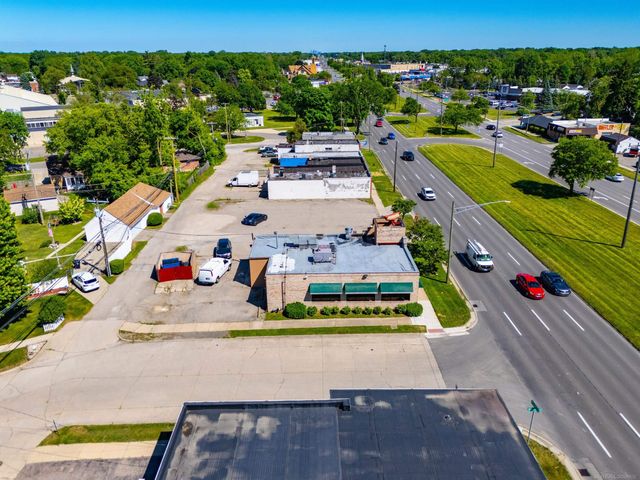 26080 Grand River Avenue, Redford Twp, MI 48240