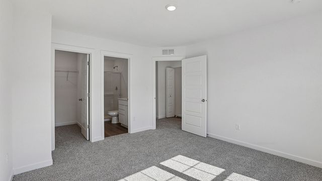 1449 Oakfield Lane, Pingree Grove, IL 60140