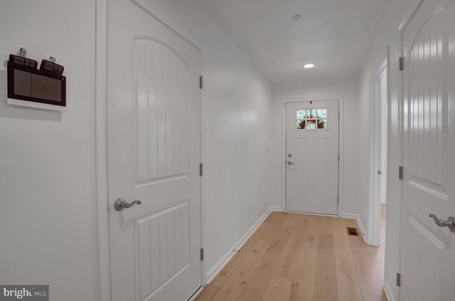 625 SHOOK CT W, Greencastle, PA 17225