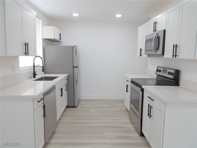 532 North 9th Street A, Las Vegas, NV 89101