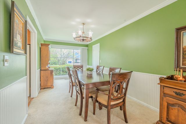 534 Cumnor Court, Deerfield, IL 60015