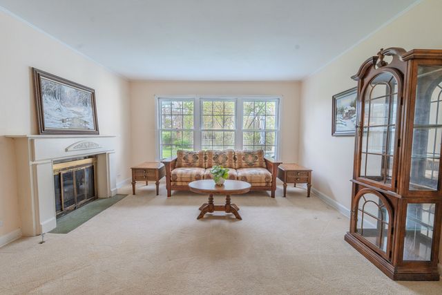 534 Cumnor Court, Deerfield, IL 60015