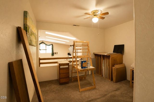 1160 Crow Road, Merlin, OR 97532