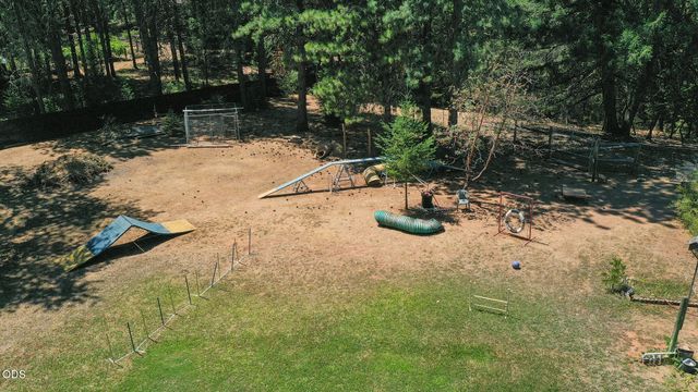 1160 Crow Road, Merlin, OR 97532