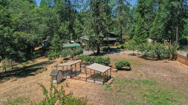 1160 Crow Road, Merlin, OR 97532