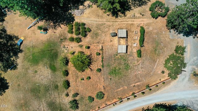 1160 Crow Road, Merlin, OR 97532