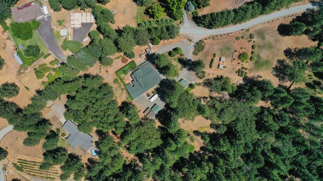 1160 Crow Road, Merlin, OR 97532