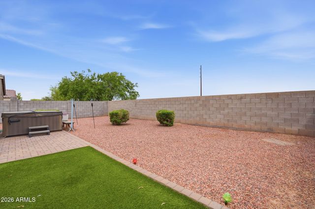 7216 E BOBWHITE Court, San Tan Valley, AZ 85143