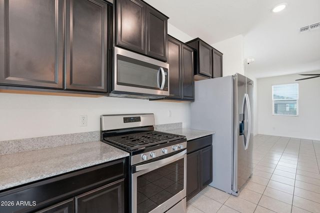 7216 E BOBWHITE Court, San Tan Valley, AZ 85143