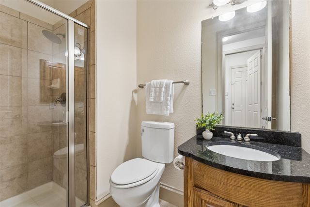 631 Lakeridge Drive, Fairview, TX 75069