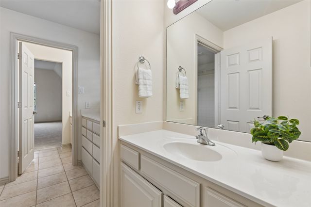 631 Lakeridge Drive, Fairview, TX 75069