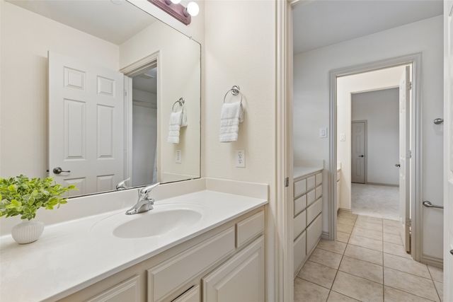 631 Lakeridge Drive, Fairview, TX 75069