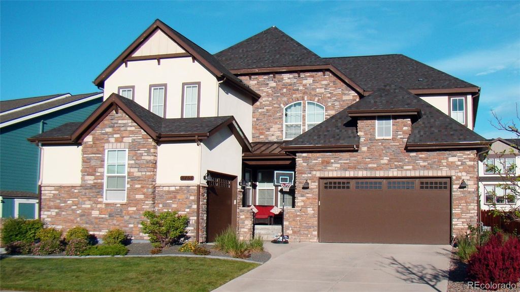 8753 Dunraven Street, Arvada, CO 80007