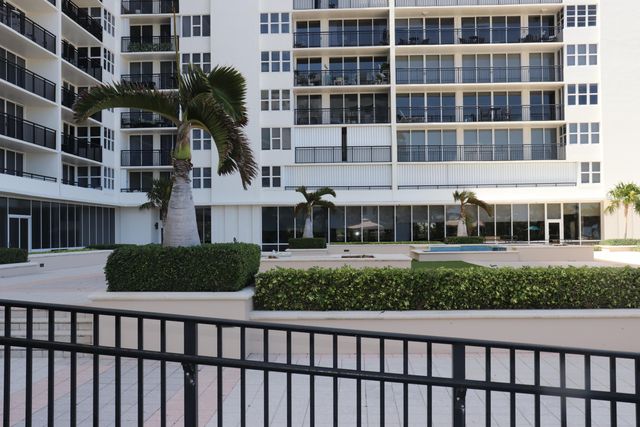 2000 S Ocean Boulevard 0160b, Boca Raton, FL 33432
