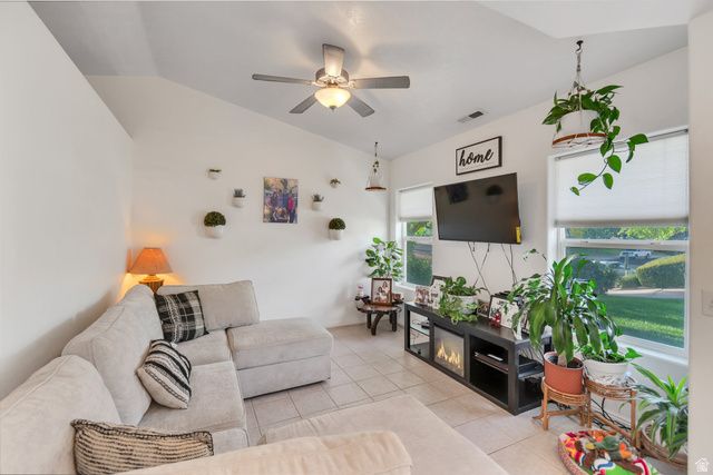 2163 W 127 S, Hurricane, UT 84737