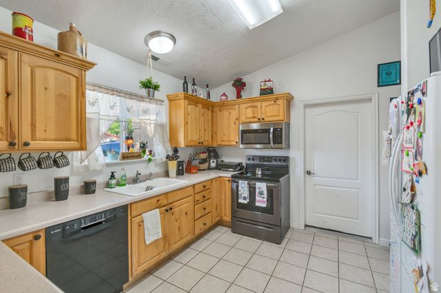 2163 W 127 S, Hurricane, UT 84737