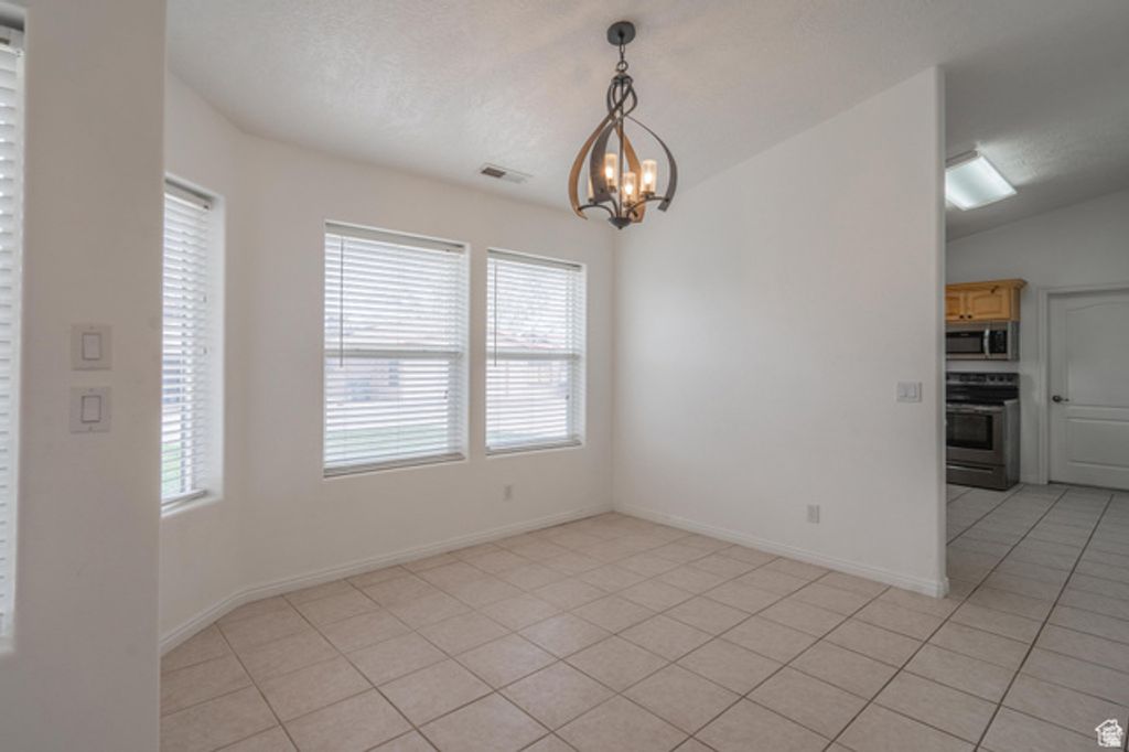 Image 20 of property listing at 2163 W 127 S, Hurricane, UT 84737