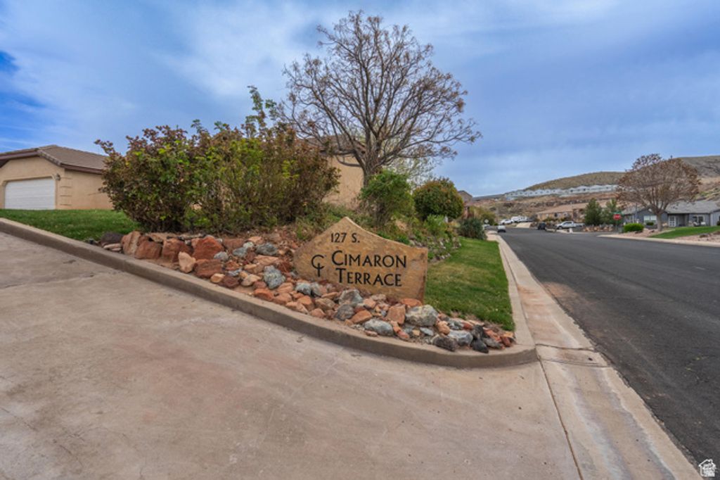 Image 69 of property listing at 2163 W 127 S, Hurricane, UT 84737