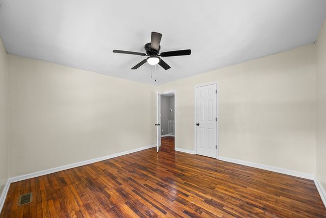 120 Circle Hill Dr, Clarksville, TN 37042