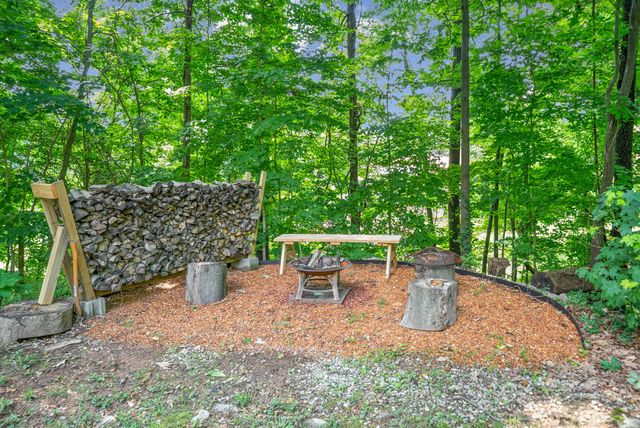 120 Circle Hill Dr, Clarksville, TN 37042