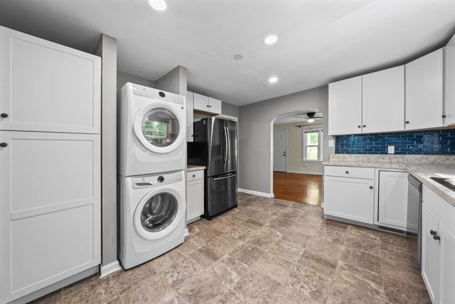120 Circle Hill Dr, Clarksville, TN 37042