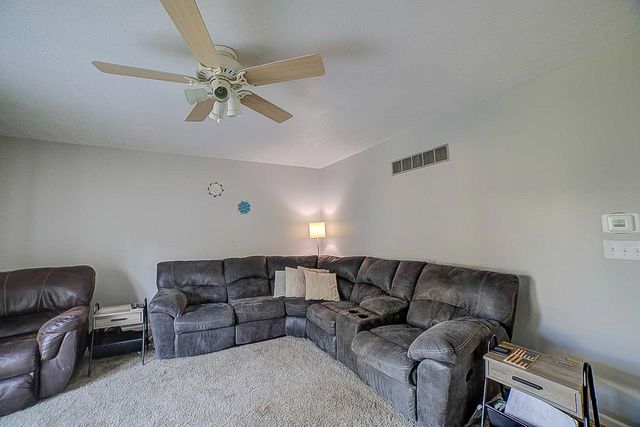 358 E State Route 116, Ashkum, IL 60911