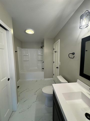 7312 Witling Boulevard, Roanoke, IN 46783