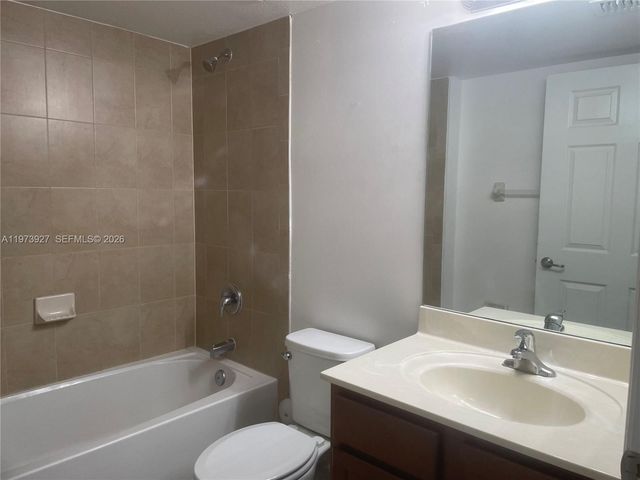 22311 SW 88th Pl 104-4, Cutler Bay, FL 33190