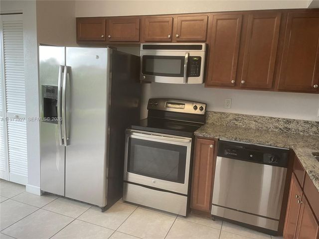 22311 SW 88th Pl 104-4, Cutler Bay, FL 33190