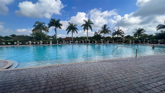 22311 SW 88th Pl 104-4, Cutler Bay, FL 33190