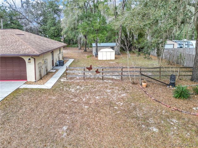 8497 E Henderson Trail, Inverness, FL 34450