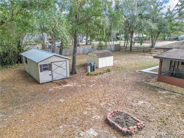 8497 E Henderson Trail, Inverness, FL 34450