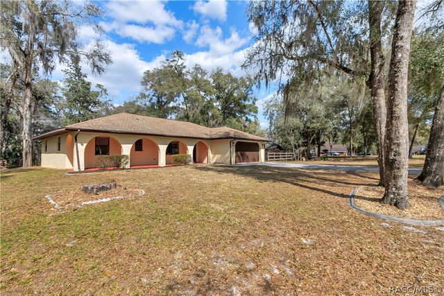 8497 E Henderson Trail, Inverness, FL 34450