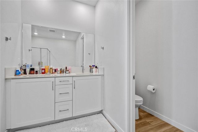 27120 Valley Oak Place, Valencia, CA 91381