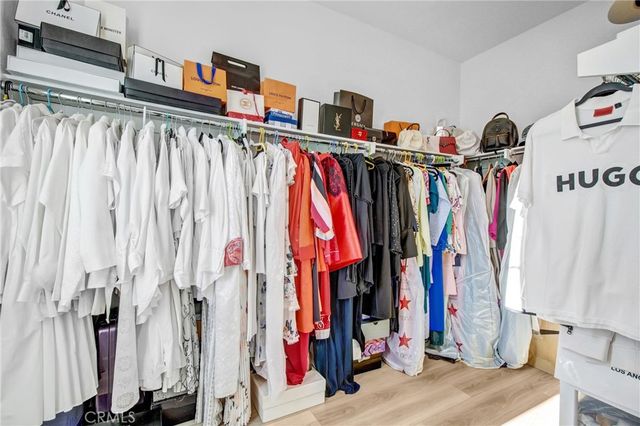 27120 Valley Oak Place, Valencia, CA 91381