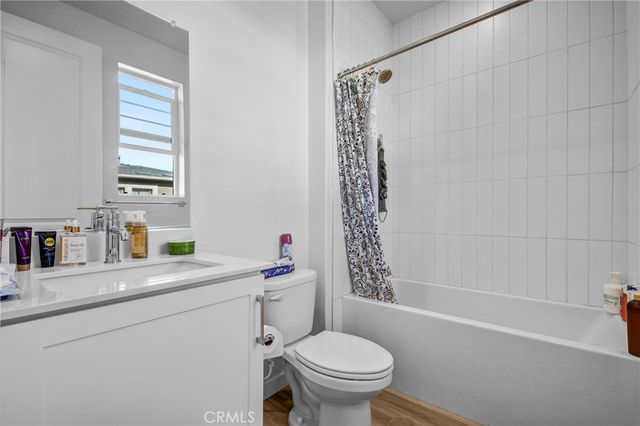 27120 Valley Oak Place, Valencia, CA 91381