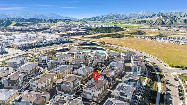 27120 Valley Oak Place, Valencia, CA 91381