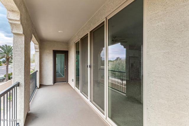 155 N Lakeview Boulevard 208, Chandler, AZ 85225