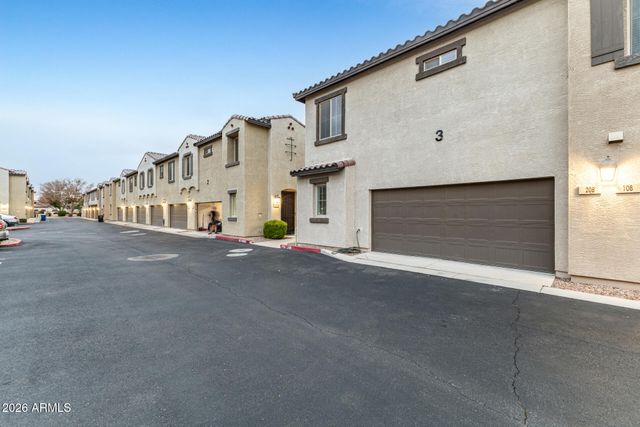 155 N Lakeview Boulevard 208, Chandler, AZ 85225