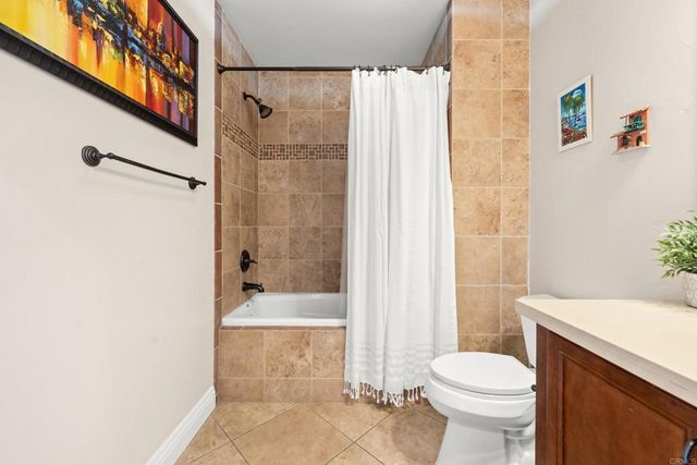 3972 Albatross Street 202, San Diego, CA 92103
