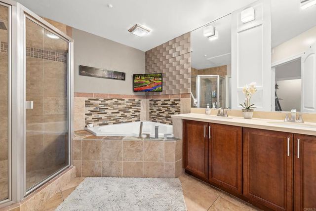 3972 Albatross Street 202, San Diego, CA 92103