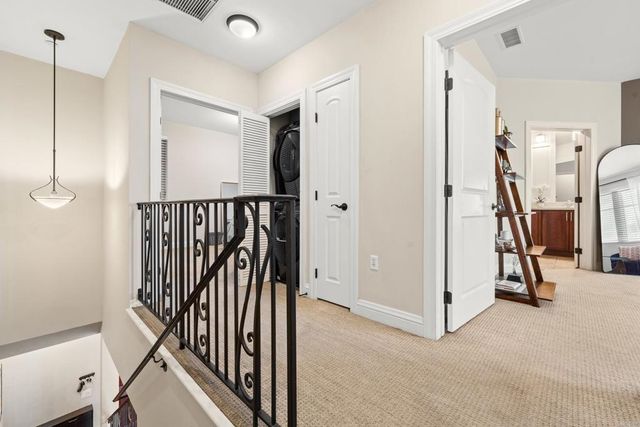 3972 Albatross Street 202, San Diego, CA 92103