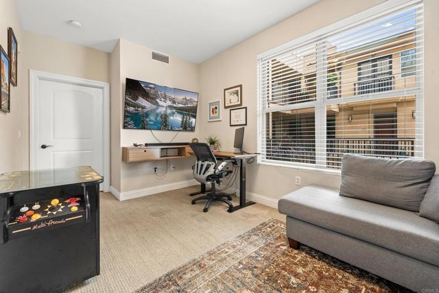 3972 Albatross Street 202, San Diego, CA 92103