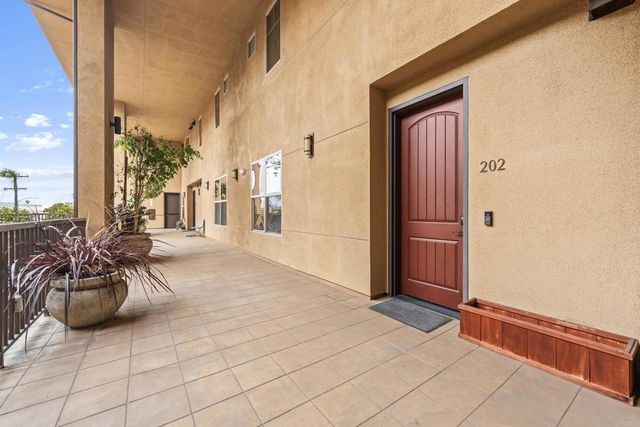 3972 Albatross Street 202, San Diego, CA 92103