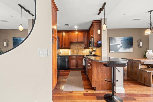 3972 Albatross Street 202, San Diego, CA 92103