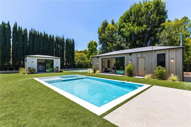 5421 Bothwell, Tarzana, CA 91356