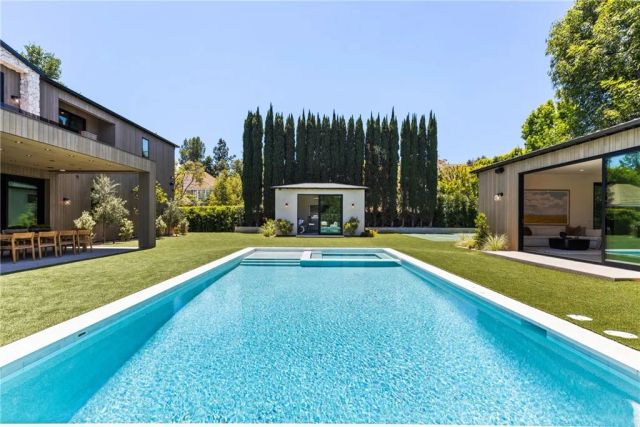 5421 Bothwell, Tarzana, CA 91356