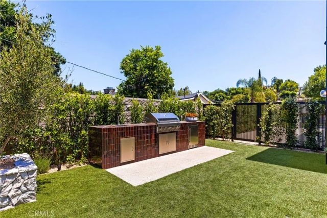 5421 Bothwell, Tarzana, CA 91356