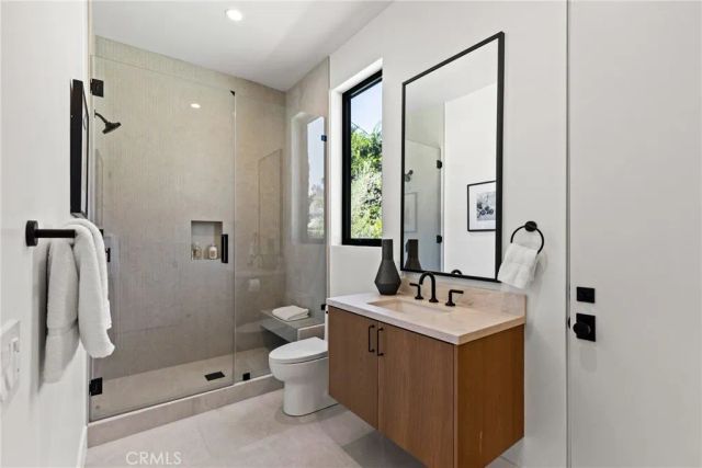 5421 Bothwell, Tarzana, CA 91356