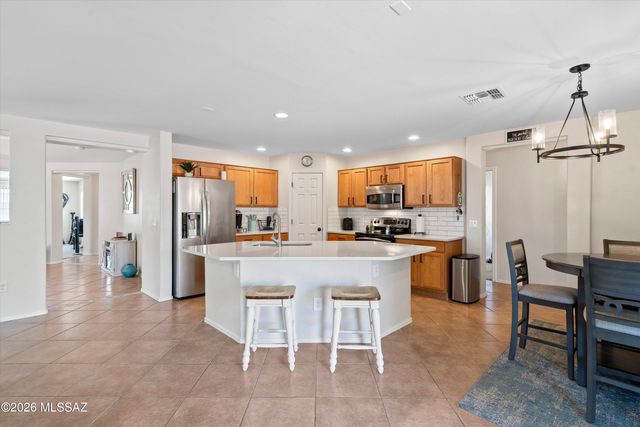 11042 W Case Way, Marana, AZ 85653